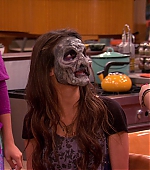 Victorious_S01E06_ToriTheZombie_VJBR_1389.jpg