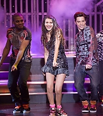 Victorious_1x01_MakeItShine_281529.jpg