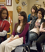 Victorious_1x01_Stills_VJBR_281629.jpg