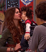 Victorious_S01E11_TheGreatPingPongScam_VJBR_0156.jpg