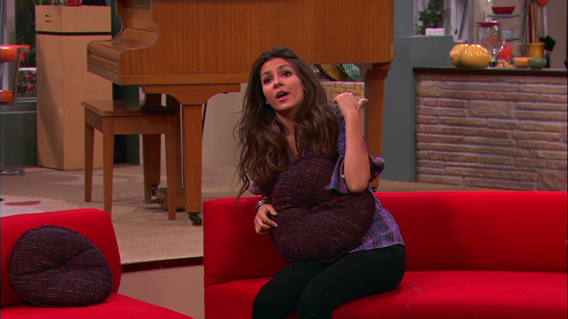 Victorious_S01E13_E14_FreakTheFreakOut_VJBR_3899.jpg