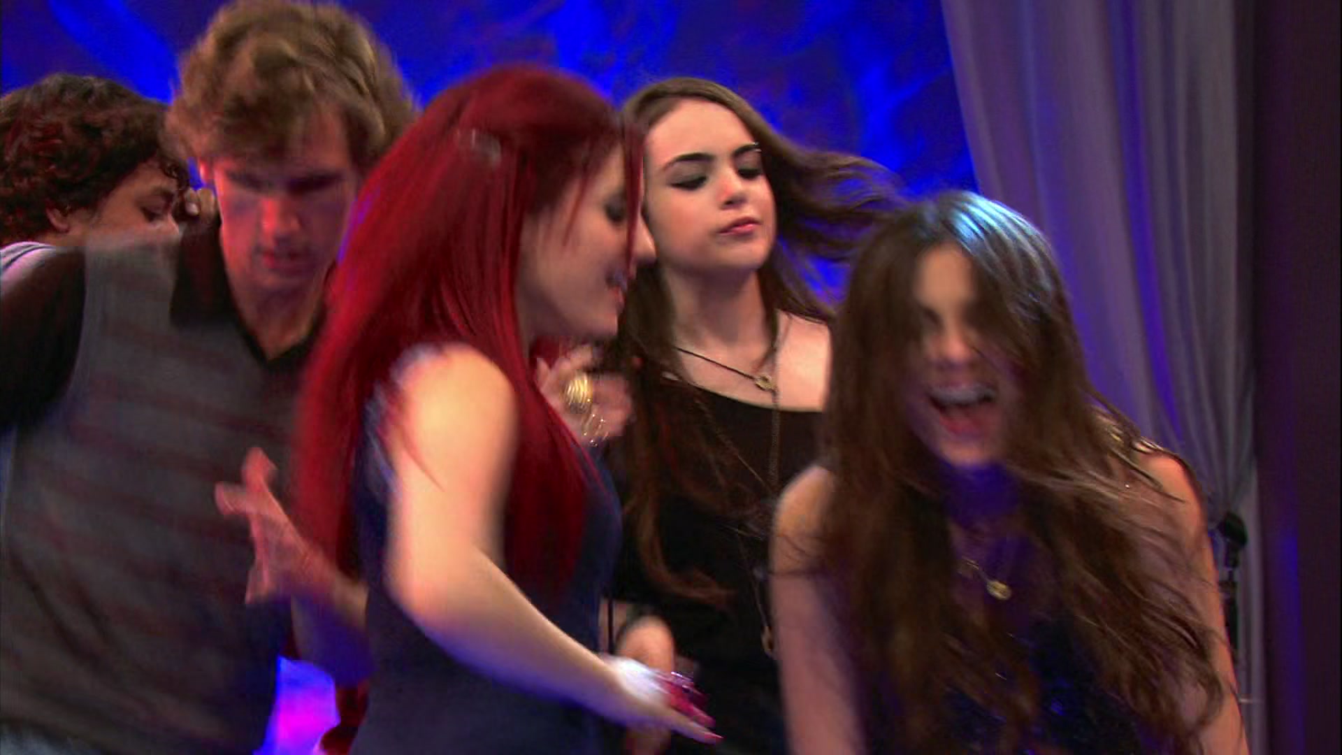 Victorious_S01E13_E14_FreakTheFreakOut_VJBR_5979.jpg