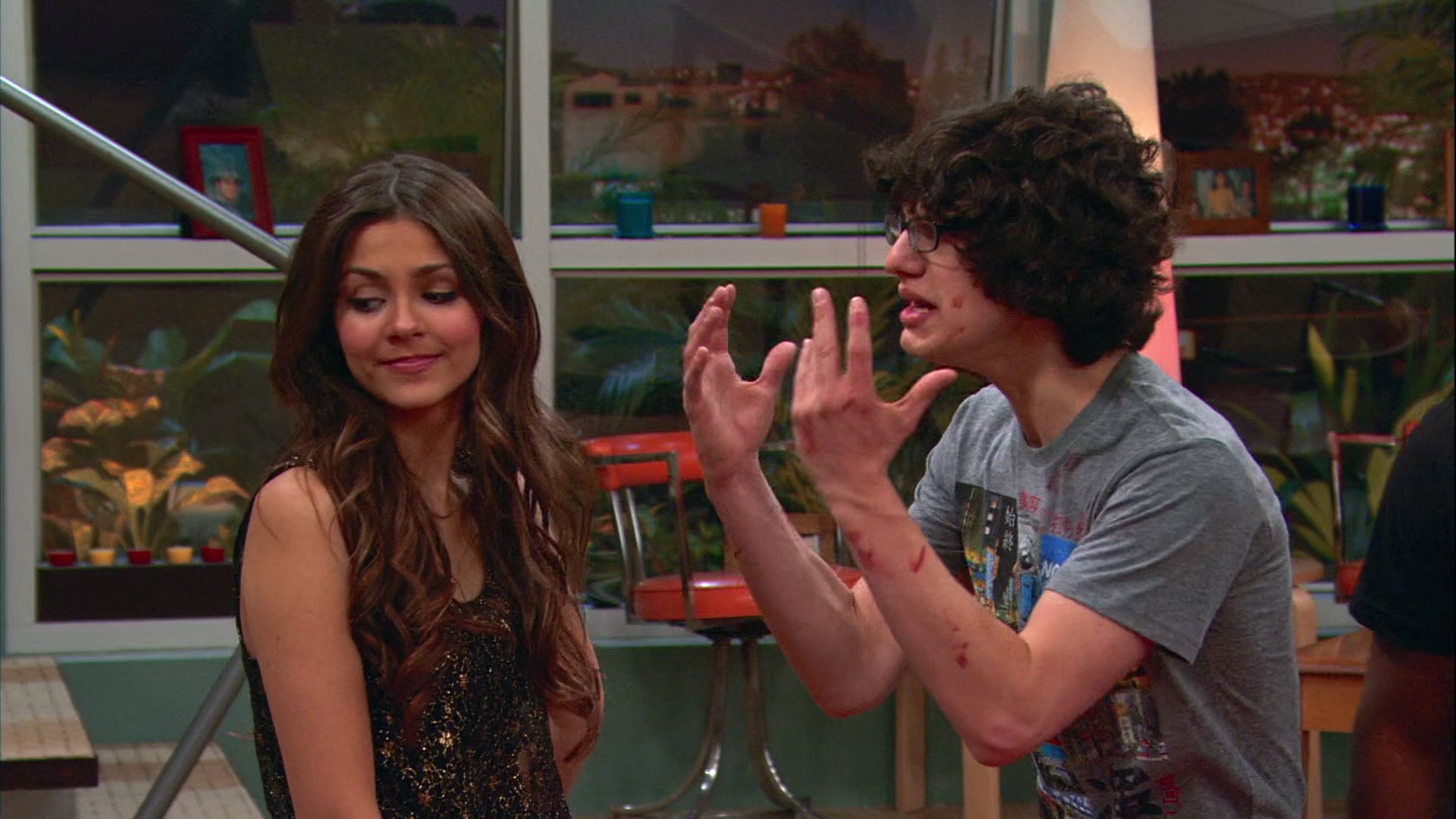 Victorious_S01E13_E14_FreakTheFreakOut_VJBR_6076.jpg