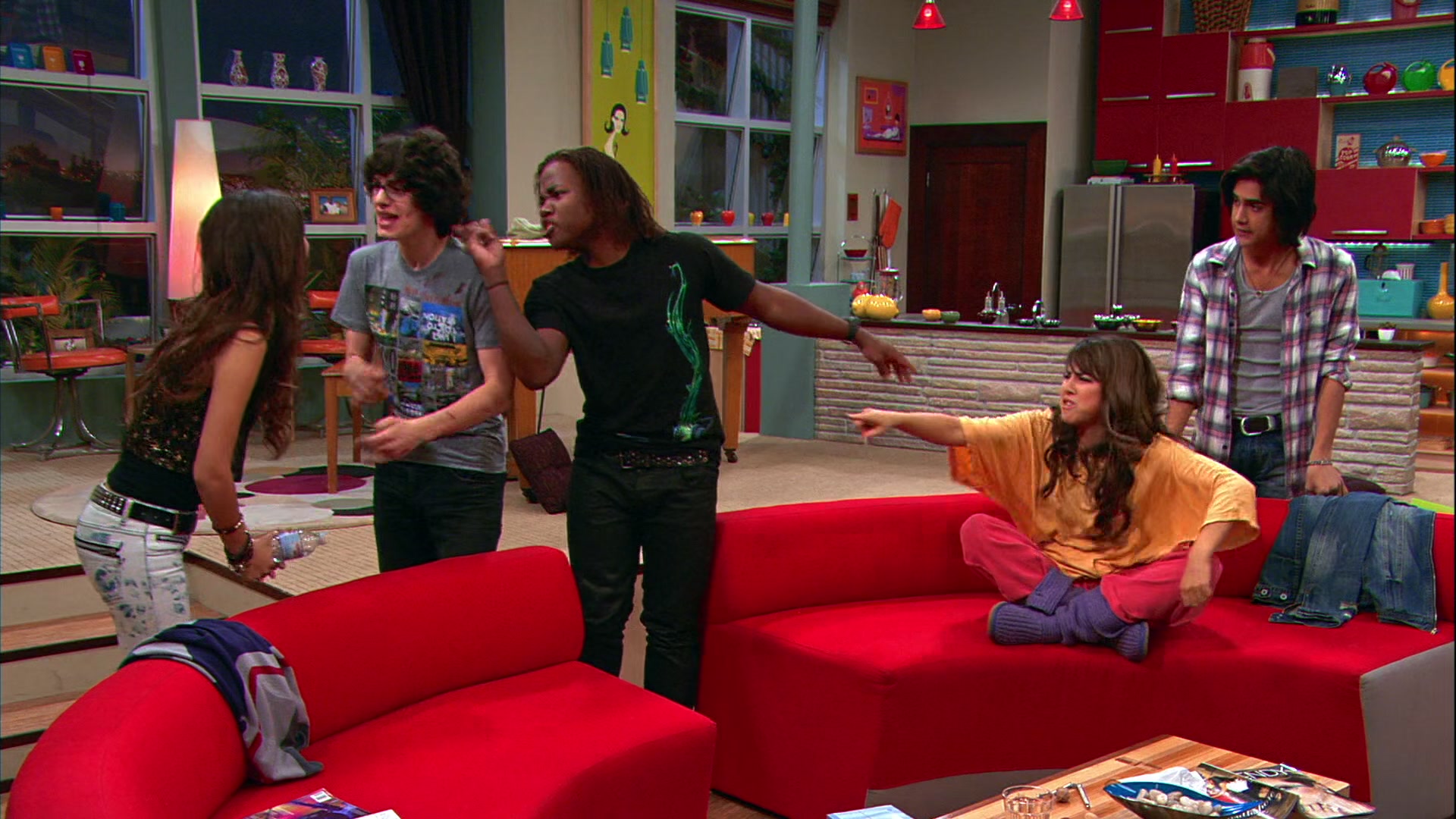 Victorious_S01E13_E14_FreakTheFreakOut_VJBR_6084.jpg