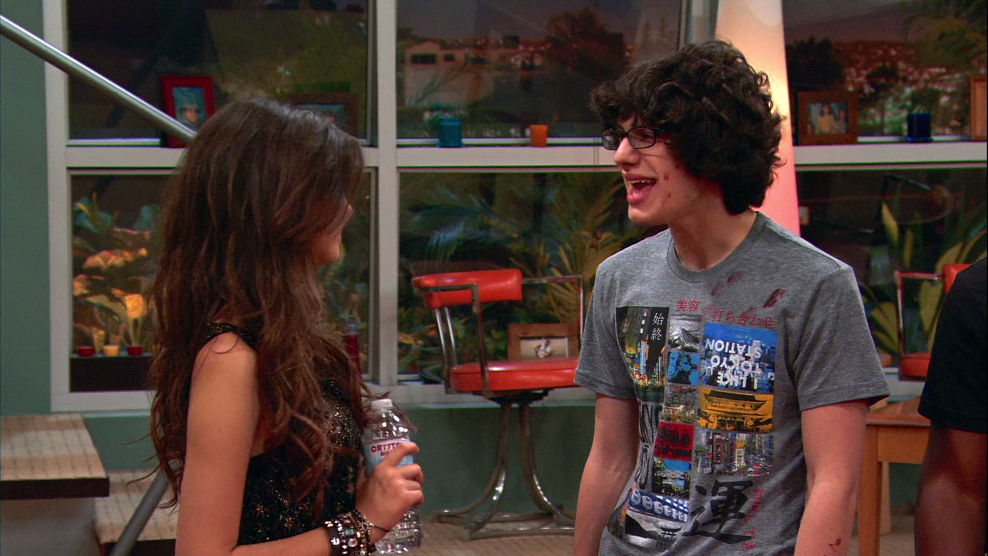 Victorious_S01E13_E14_FreakTheFreakOut_VJBR_6110.jpg