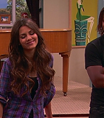 Victorious_S01E13_E14_FreakTheFreakOut_VJBR_3999.jpg