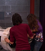 Victorious_S01E15_Rex_Dies_VJBR_1558.jpg