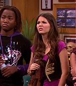 Victorious_S01E16_TheDiddlyBops_VJBR_0375.jpg