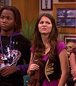 Victorious_S01E16_TheDiddlyBops_VJBR_0389.jpg