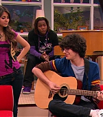 Victorious_S01E16_TheDiddlyBops_VJBR_0679.jpg