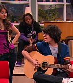 Victorious_S01E16_TheDiddlyBops_VJBR_0685.jpg