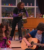 Victorious_S01E16_TheDiddlyBops_VJBR_0779.jpg