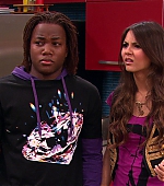 Victorious_S01E16_TheDiddlyBops_VJBR_0920.jpg