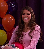 Victorious_S01E16_TheDiddlyBops_VJBR_1052.jpg