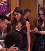 Victorious_S01E16_TheDiddlyBops_VJBR_1708.jpg