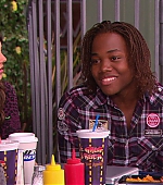 Victorious_S01E16_TheDiddlyBops_VJBR_2063.jpg