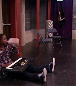 Victorious_S01E16_TheDiddlyBops_VJBR_2298.jpg