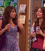 Victorious_S01E18_TheWood_VJBR_0222.jpg