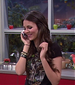 Victorious_S01E18_TheWood_VJBR_1321.jpg