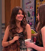 Victorious_S01E18_TheWood_VJBR_2694.jpg