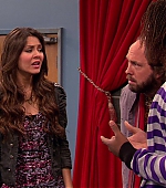 Victorious_S01E20_SleepoverAtSikowitzs_VJBR_0073.jpg