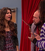 Victorious_S01E20_SleepoverAtSikowitzs_VJBR_0075.jpg