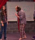 Victorious_S01E20_SleepoverAtSikowitzs_VJBR_0092.jpg