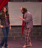 Victorious_S01E20_SleepoverAtSikowitzs_VJBR_0093.jpg