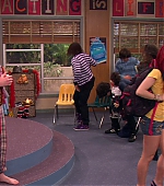 Victorious_S01E20_SleepoverAtSikowitzs_VJBR_0220.jpg