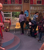 Victorious_S01E20_SleepoverAtSikowitzs_VJBR_0221.jpg