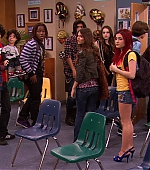 Victorious_S01E20_SleepoverAtSikowitzs_VJBR_0235.jpg