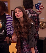 Victorious_S01E20_SleepoverAtSikowitzs_VJBR_0242.jpg