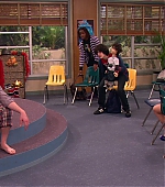 Victorious_S01E20_SleepoverAtSikowitzs_VJBR_0256.jpg