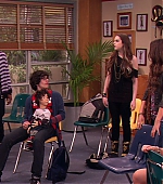 Victorious_S01E20_SleepoverAtSikowitzs_VJBR_0383.jpg