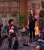 Victorious_S01E20_SleepoverAtSikowitzs_VJBR_0386.jpg