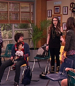 Victorious_S01E20_SleepoverAtSikowitzs_VJBR_0387.jpg