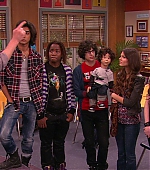 Victorious_S01E20_SleepoverAtSikowitzs_VJBR_0481.jpg