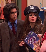 Victorious_S01E20_SleepoverAtSikowitzs_VJBR_2104.jpg