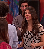 Victorious_S02E01_BegginOnYourKnees_VJBR_0214.jpg