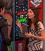 Victorious_S02E01_BegginOnYourKnees_VJBR_0437.jpg