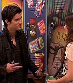 Victorious_S02E01_BegginOnYourKnees_VJBR_0441.jpg