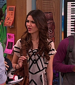 Victorious_S02E01_BegginOnYourKnees_VJBR_0933.jpg