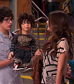 Victorious_S02E01_BegginOnYourKnees_VJBR_0961.jpg