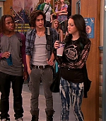 Victorious_S02E01_BegginOnYourKnees_VJBR_1033.jpg