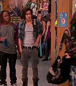 Victorious_S02E01_BegginOnYourKnees_VJBR_1035.jpg