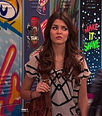 Victorious_S02E01_BegginOnYourKnees_VJBR_1040.jpg