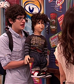 Victorious_S02E01_BegginOnYourKnees_VJBR_1061.jpg