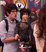 Victorious_S02E01_BegginOnYourKnees_VJBR_1063.jpg