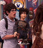 Victorious_S02E01_BegginOnYourKnees_VJBR_1064.jpg