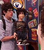 Victorious_S02E01_BegginOnYourKnees_VJBR_1079.jpg